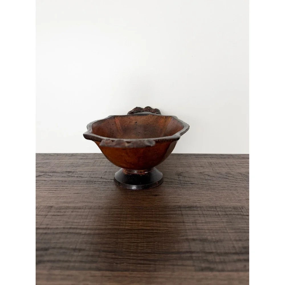 Vintage Metal Rustic Farmhouse Distressed Rose Handle Detailing Footed Bowl Dish